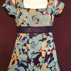 Small New York & Co Floral Blouse